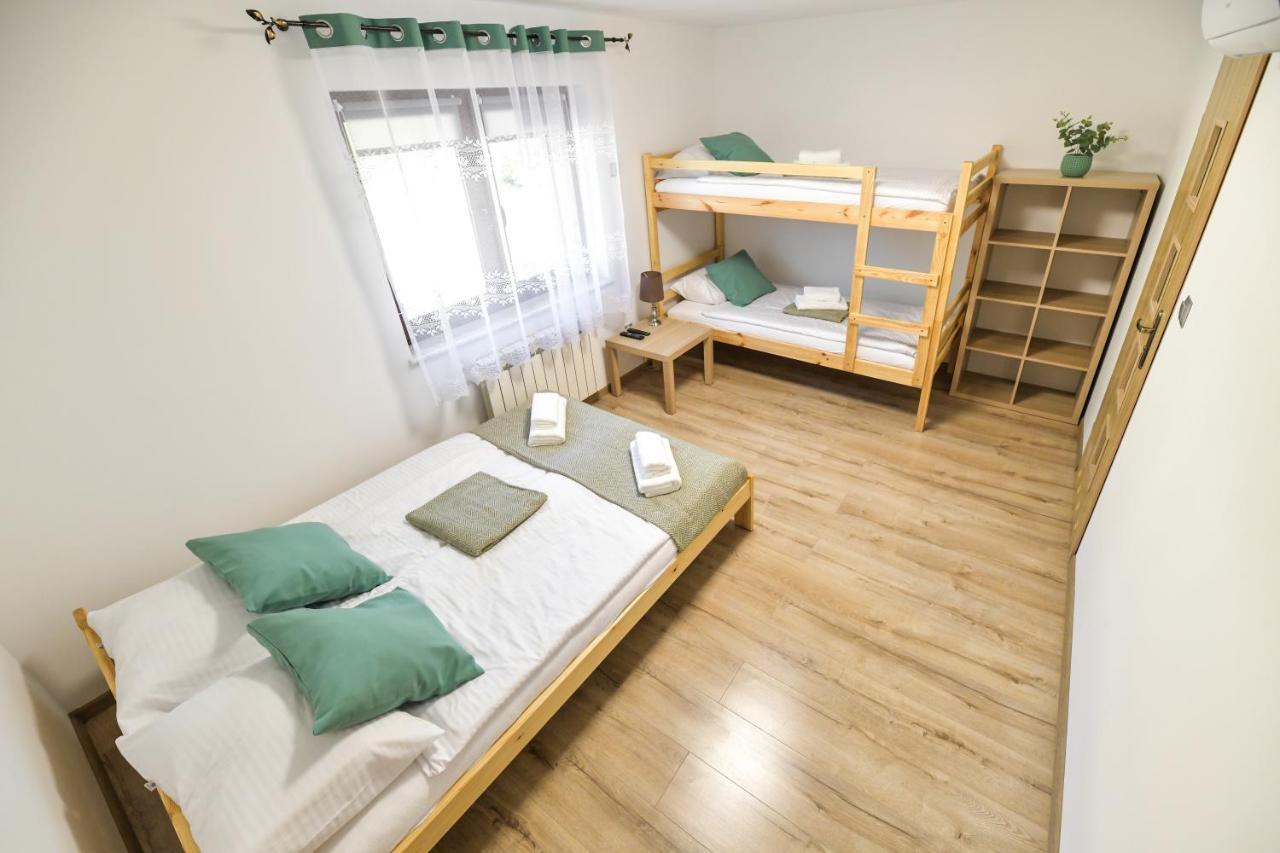 Toffee House Appartement Zator Buitenkant foto